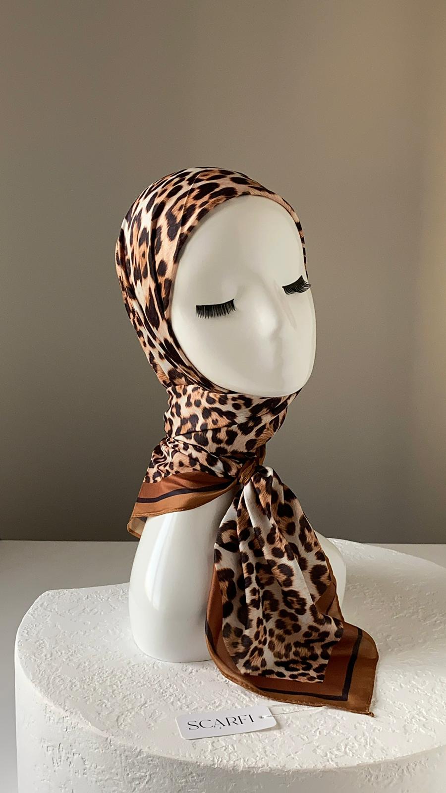 Rayon Leopard