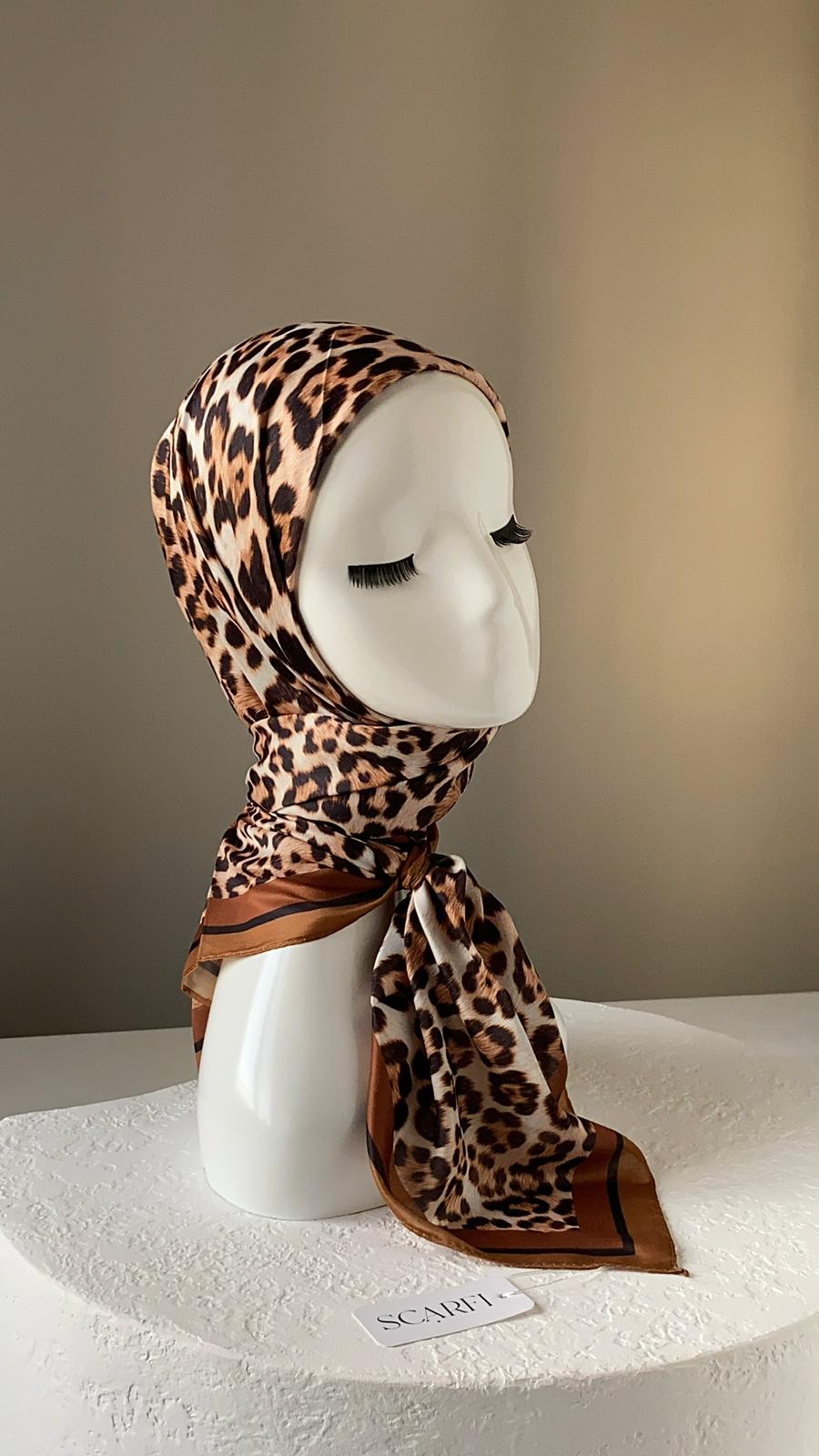 Rayon Leopard