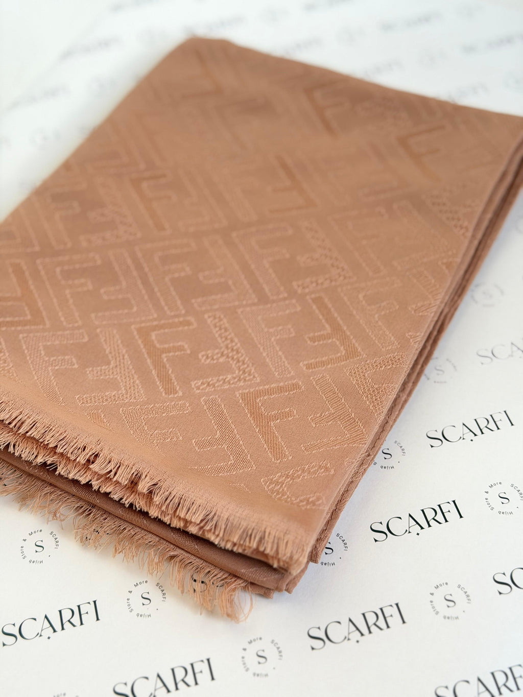 Modal Fendi