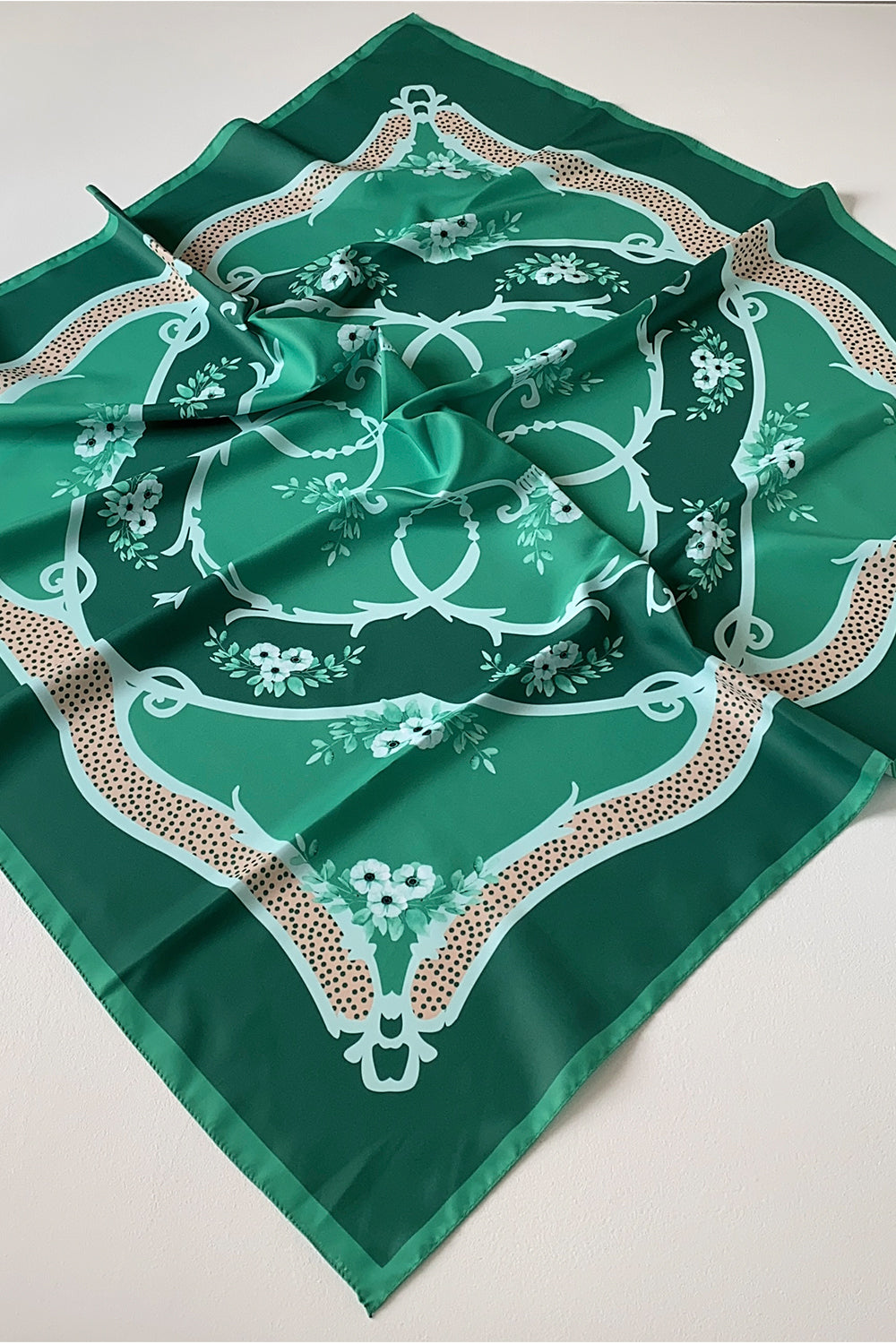 Premium Double Satin Royal Prints إيشارب دبل ساتان رويال