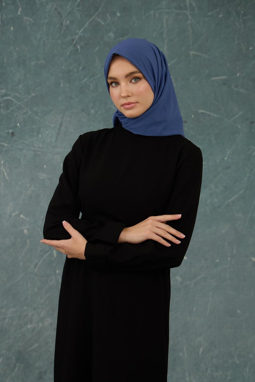 Eşarp Crepe Lycra Indigo إيشارب كريب لايكرا بلون نيلي