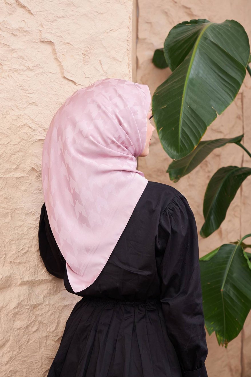 Monogram Jakarli Silk Cotton Rose Gold مونوغرام جاكارلي حرير قطن روز جولد