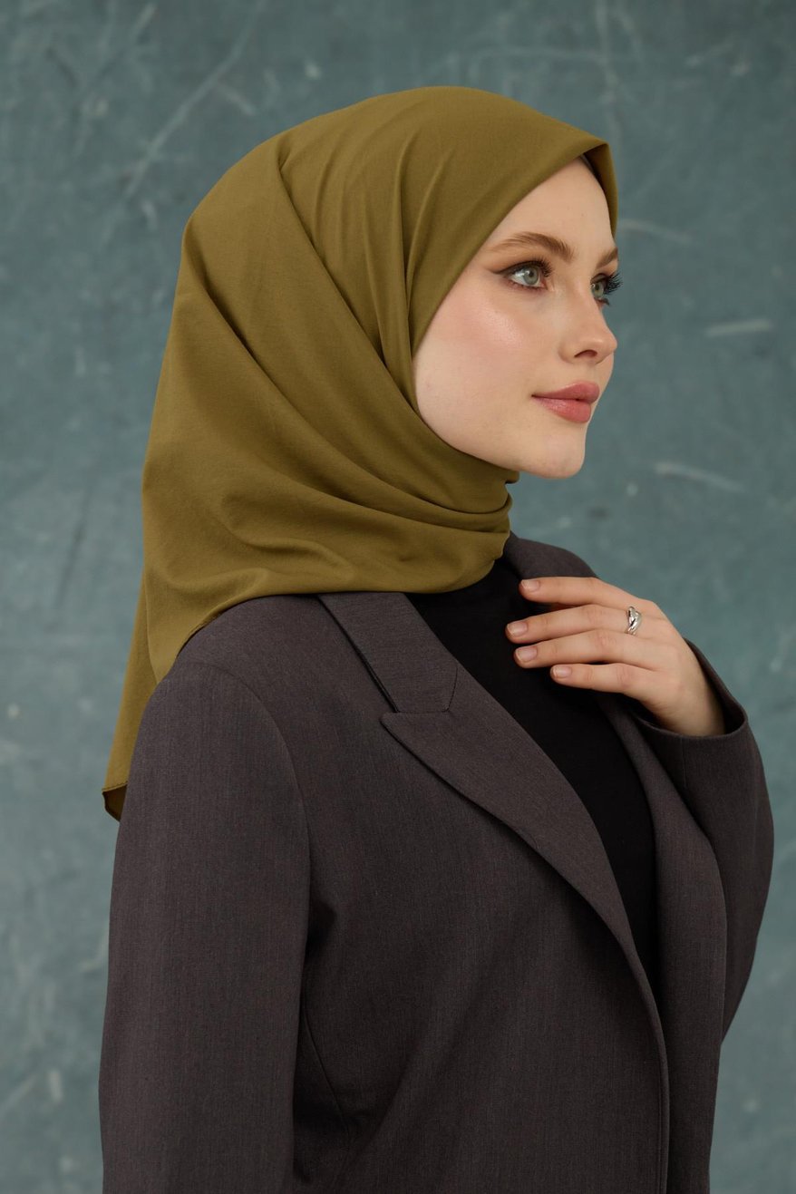 Eşarp Crepe Lycra Dark Olive Green إيشارب كريب لايكرا بلون أخضر زيتوني غامق