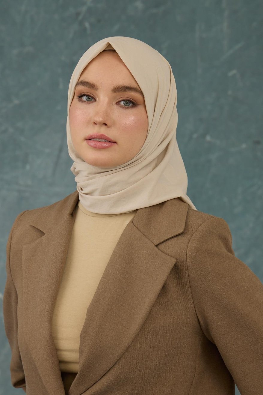Eşarp Crepe Lycra Ivory Beig إيشارب كريب لايكرا بلون البيج العاجي