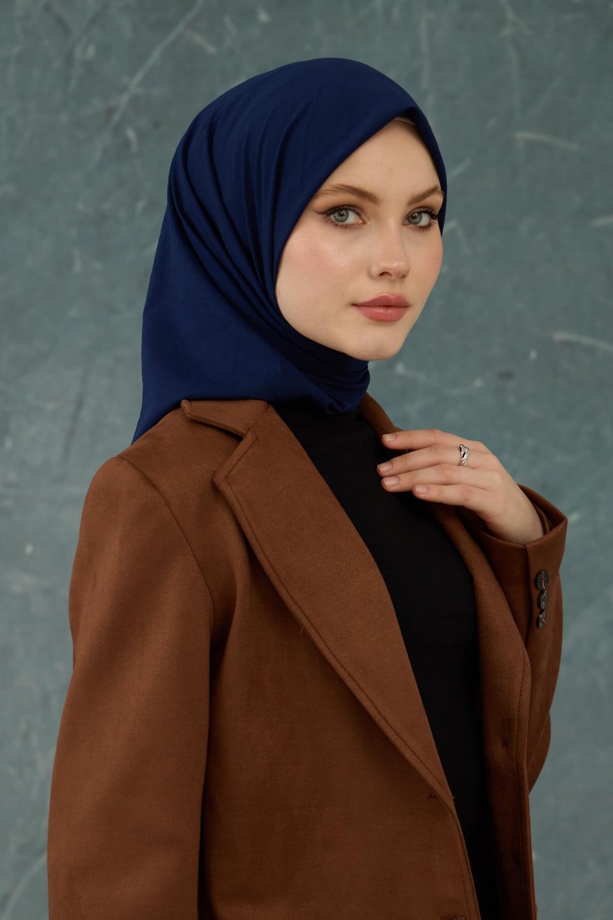 Eşarp Crepe Lycra Navy Blue إيشارب كريب لايكرا بلون كحلي