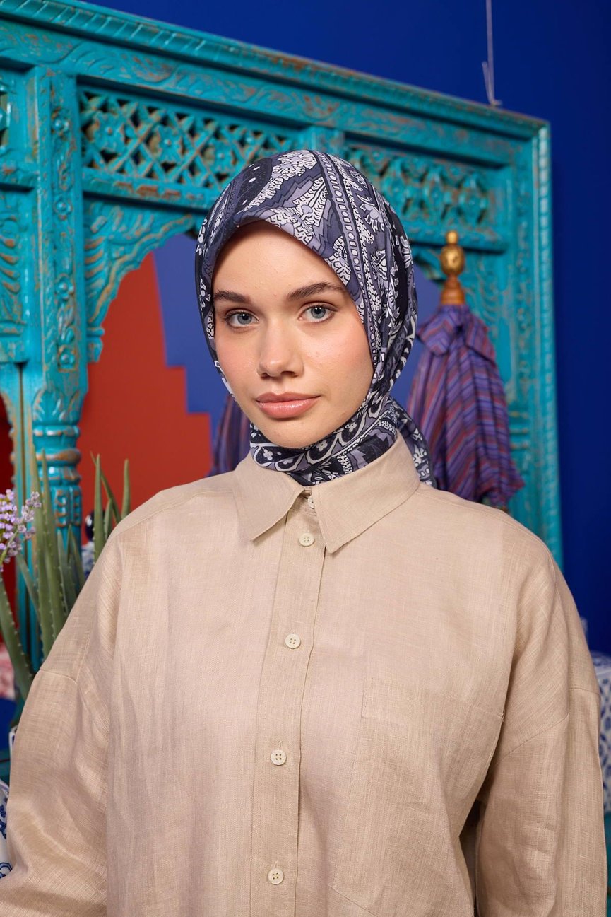 Marrakech Collection Soft Eşarp إيشارب سوفت من مجموعة مراكش باللون الأسود و الأبيض