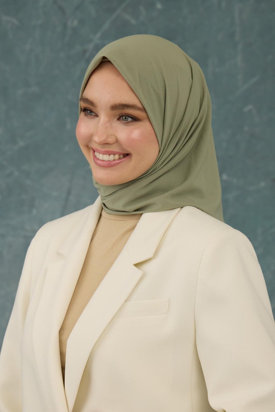 Eşarp Crepe Lycra Aqua Green إيشارب كريب لايكرا بلون أخضر مائي