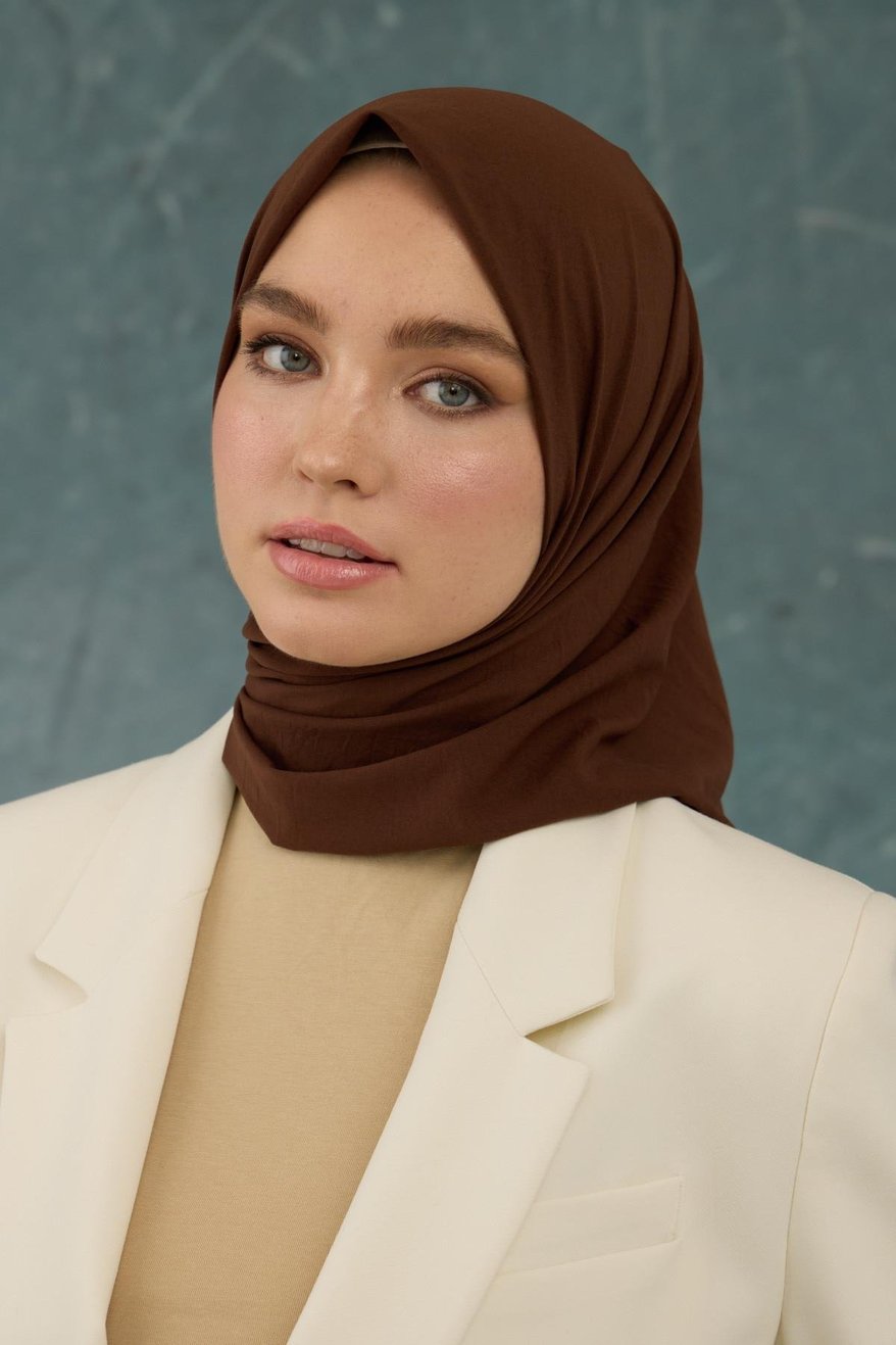 Eşarp Crepe Lycra Brown إيشارب كريب لايكرا بلون بني