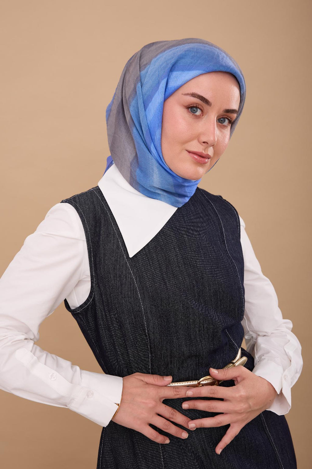Olinda Scarf