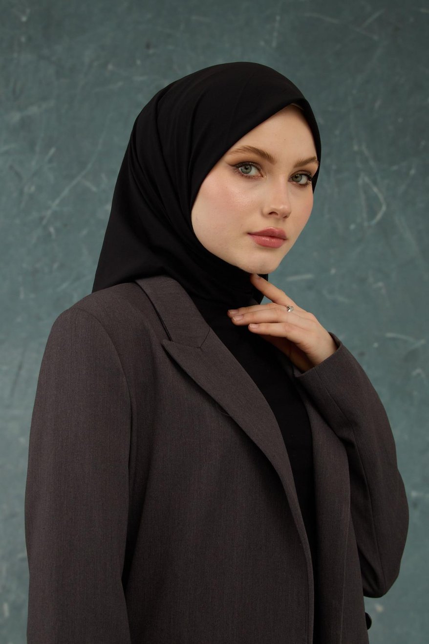 Eşarp Crepe Lycra Black إيشارب كريب لايكرا بلون أسود