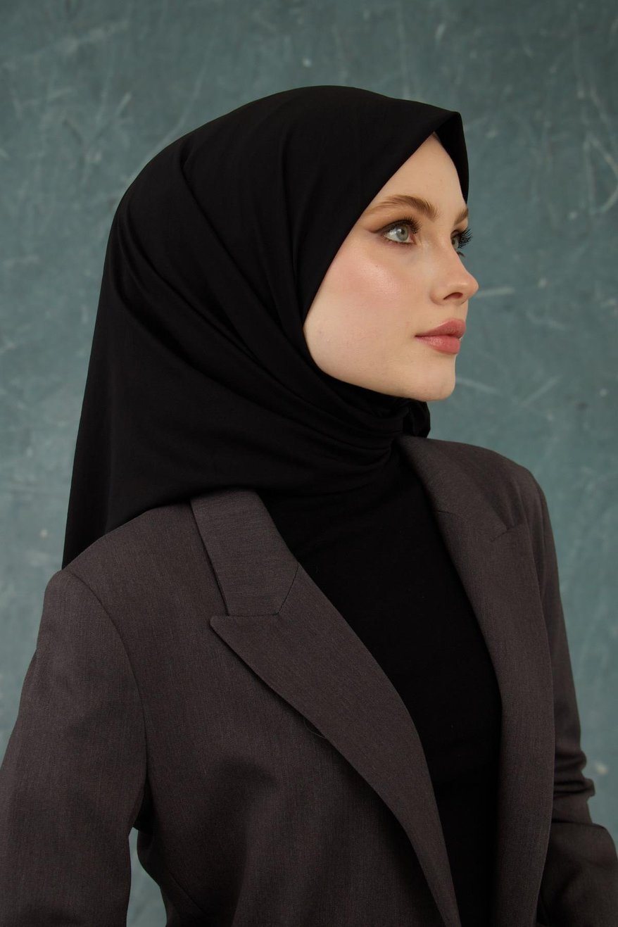 Eşarp Crepe Lycra Black إيشارب كريب لايكرا بلون أسود